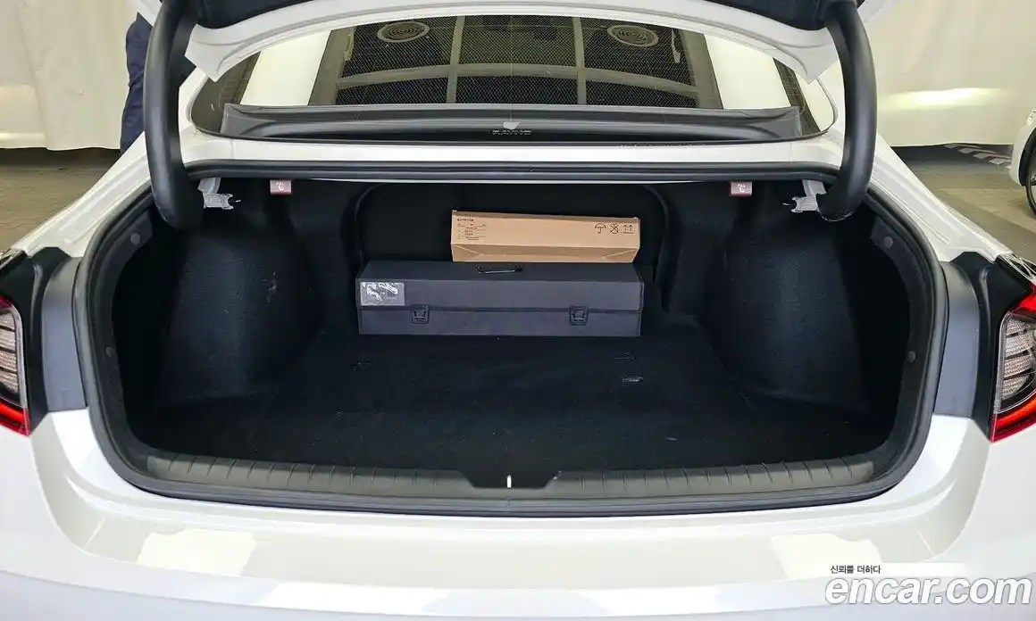 Hyundai Sonata 2022 1.6 Автомат в Москве № 8588, фото 1