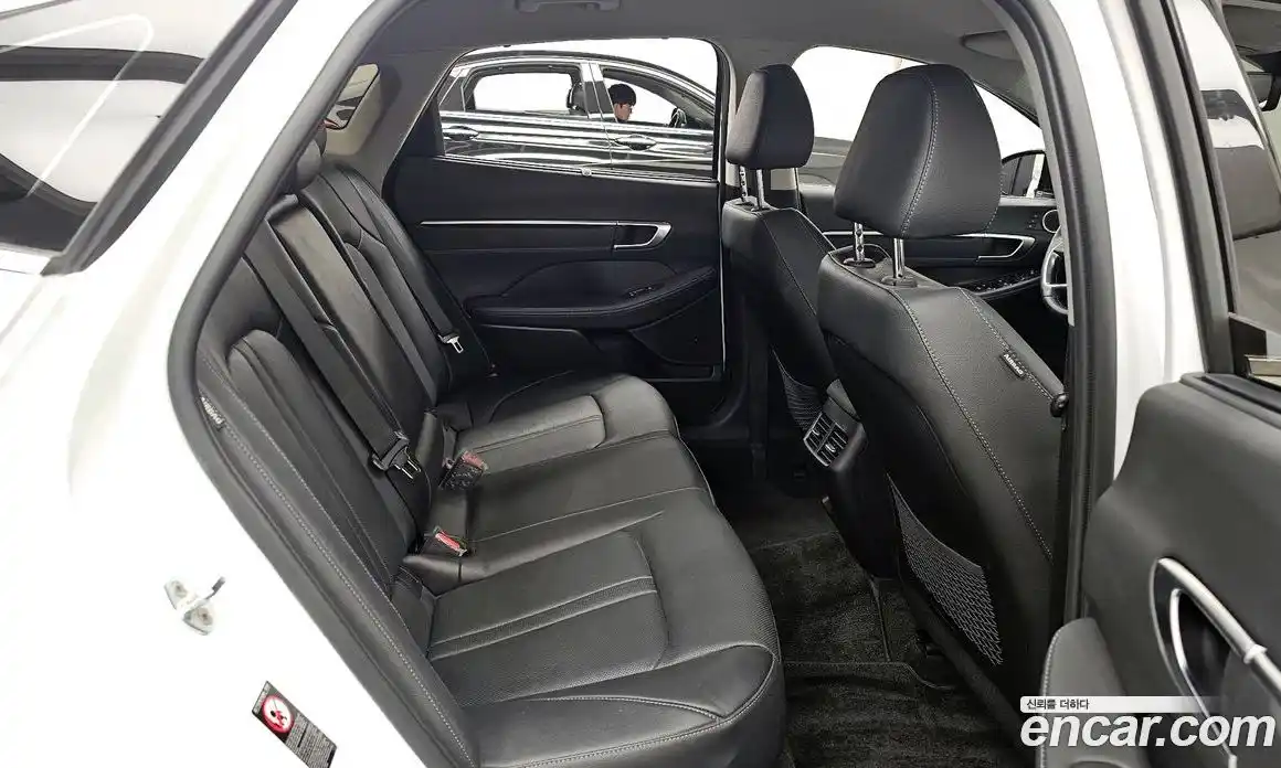 Hyundai Sonata 2022 1.6 Автомат в Москве № 8588, фото 11