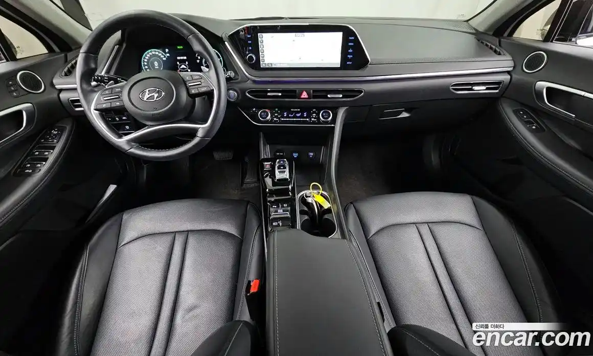 Hyundai Sonata 2022 1.6 Автомат в Москве № 8588, фото 18