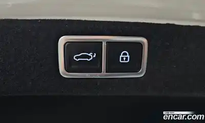 Hyundai Grandeur 2023 2.5 Автомат в Москве № 89006, миниатюра 3