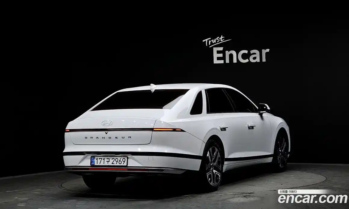 Hyundai Grandeur 2023 2.5 Автомат в Москве № 89006, фото 10