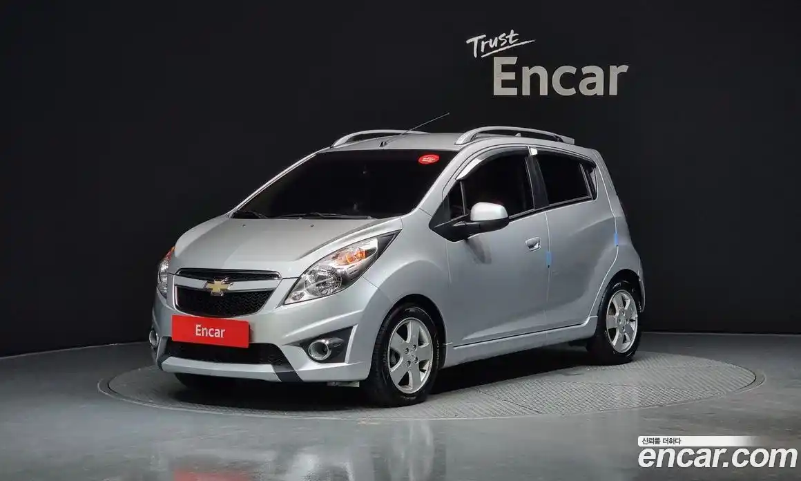 Chevrolet Spark 2012 1.0 Автомат в Москве № 92579, фото 11