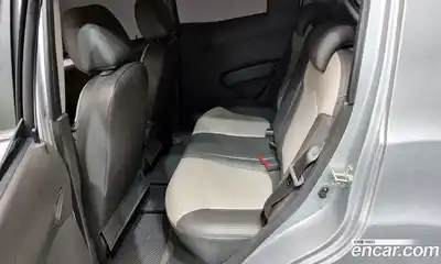 Chevrolet Spark 2012 1.0 Автомат в Москве № 92579, миниатюра 2