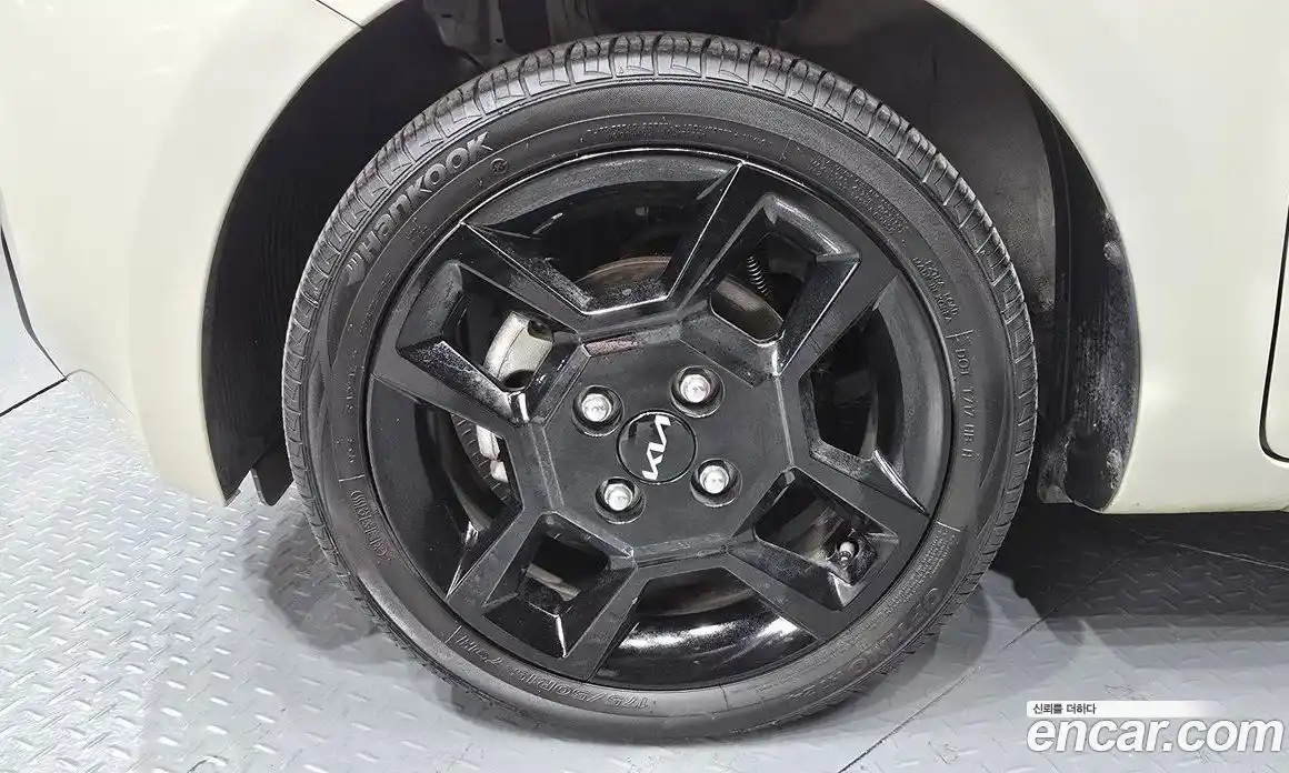 Kia Ray 2023 1.0 Автомат в Москве № 96626, фото 3