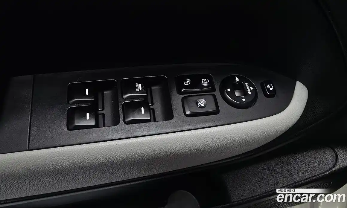 Kia Ray 2023 1.0 Автомат в Москве № 96626, фото 5