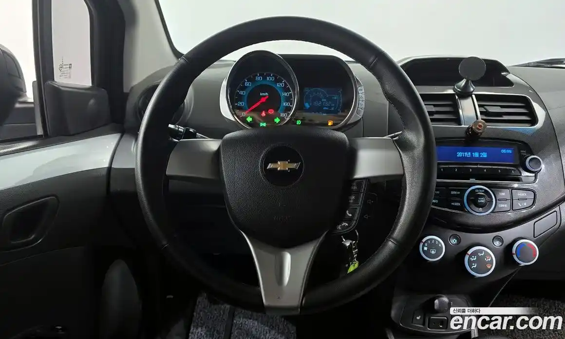 Chevrolet Spark 2014 1.0 Автомат в Москве № 103605, фото 17