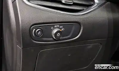 Chevrolet Malibu 2017 2.0 Автомат в Москве № 104303, миниатюра 4