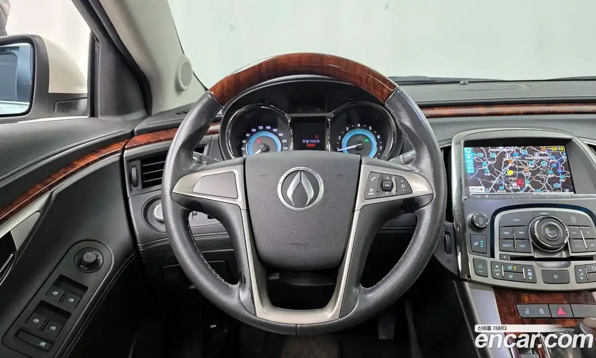 Chevrolet Alpheon 2012 2.4 Автомат в Москве № 105175, фото 8