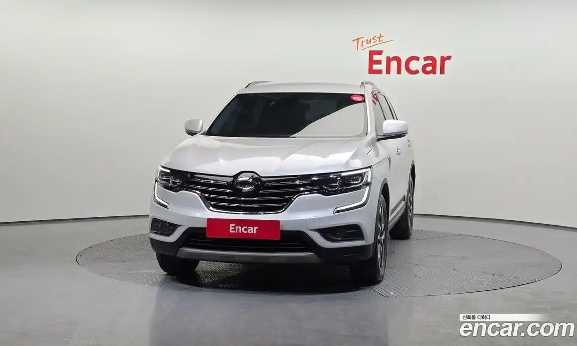 Renault QM6 2017 2.0 Автомат в Москве № 106470, фото 9