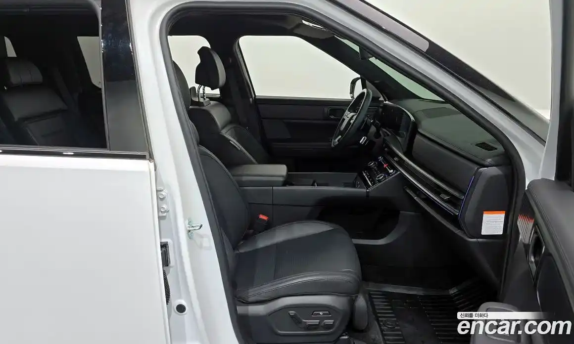 Hyundai Santa Fe 2024 1.6 Автомат в Москве № 107768, фото 5