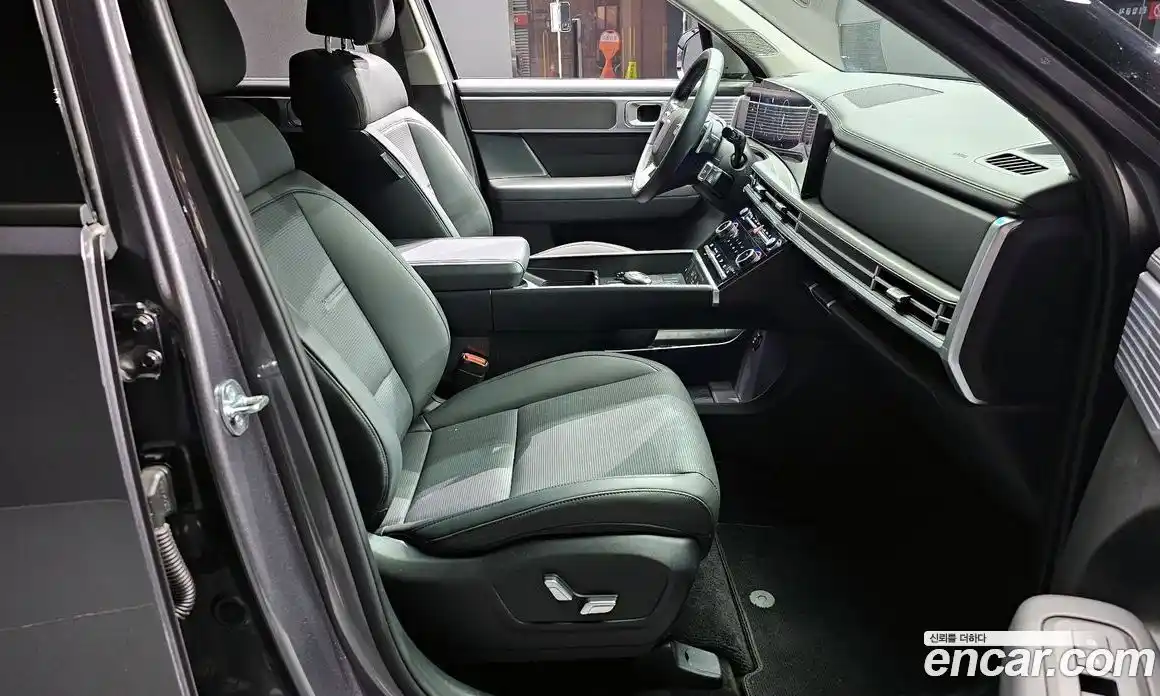 Hyundai Santa Fe 2024 2.5 Автомат в Москве № 107825, фото 19