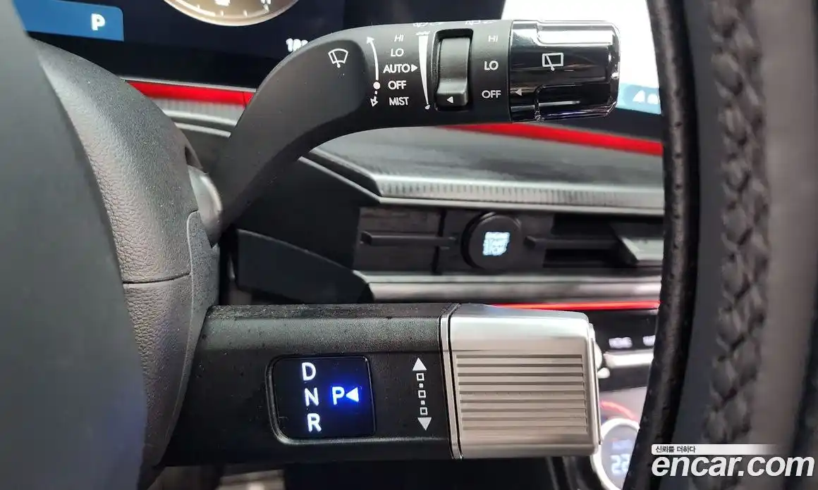 Hyundai Santa Fe 2024 2.5 Автомат в Москве № 107971, фото 17