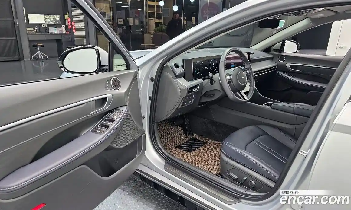 Hyundai Sonata 2025 1.6 Автомат в Москве № 108254, фото 13