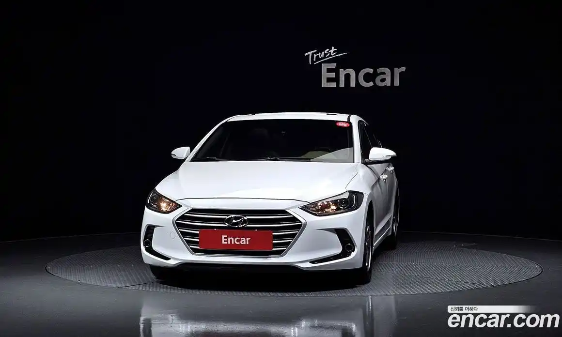 Hyundai Avante 2017 1.6 Автомат в Москве № 110526, фото 14