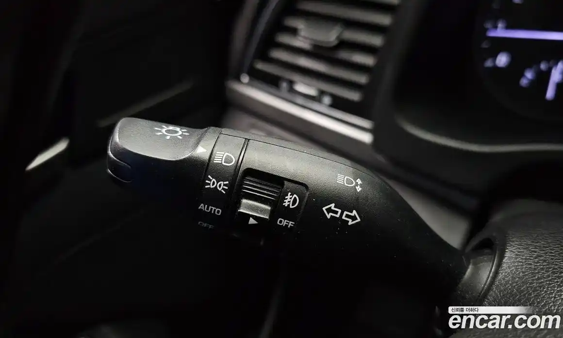 Hyundai Avante 2017 1.6 Автомат в Москве № 110526, фото 4