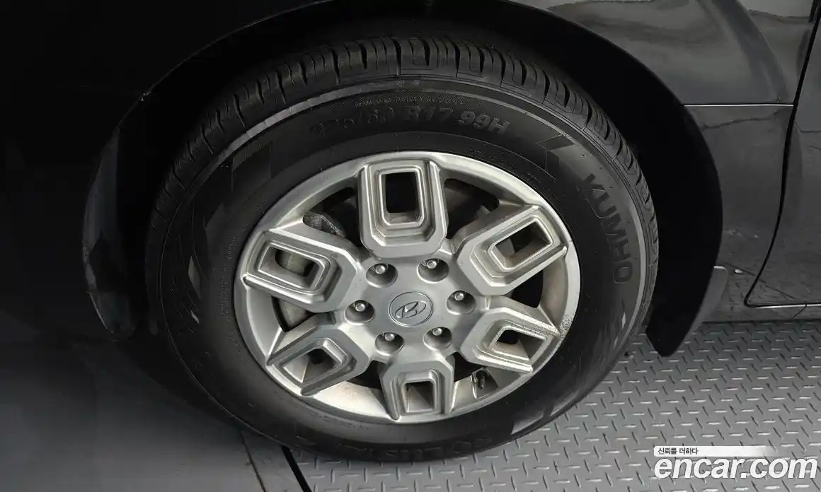 Hyundai Staria 2023 2.2 Автомат в Москве № 111228, фото 7