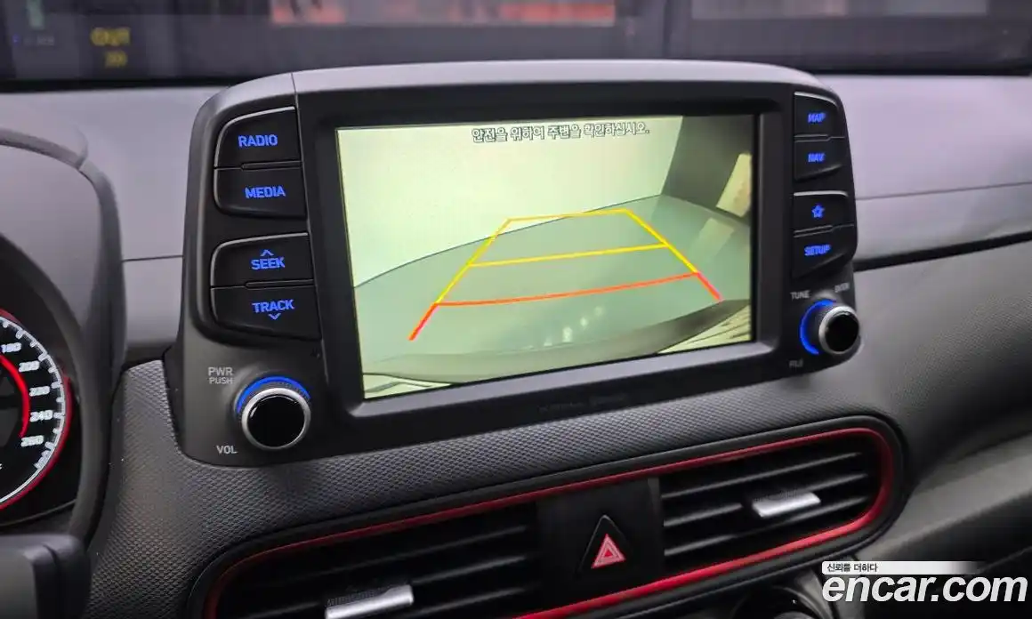 Hyundai Kona 2019 1.6 Автомат в Москве № 112872, фото 5