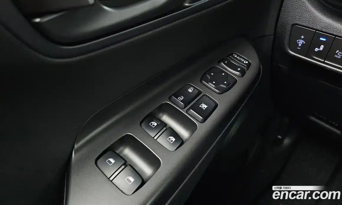 Hyundai Kona 2019 1.6 Автомат в Москве № 112914, фото 11