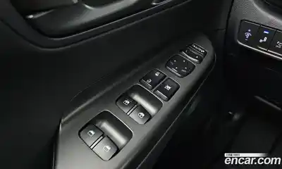 Hyundai Kona 2019 1.6 Автомат в Москве № 112914, миниатюра 11