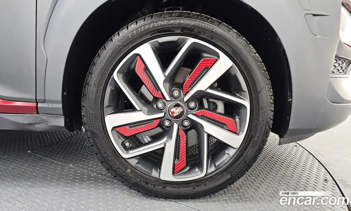 Hyundai Kona 2019 1.6 Автомат в Москве № 112914, фото 4