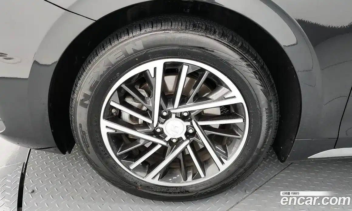 Hyundai Grandeur 2021 3.0 Автомат в Москве № 113045, фото 14