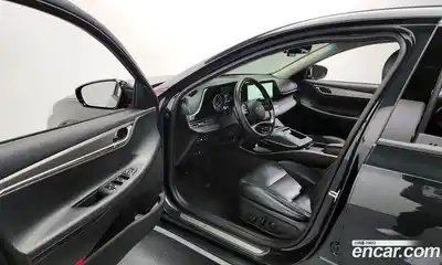 Hyundai Grandeur 2021 3.0 Автомат в Москве № 113045, миниатюра 5