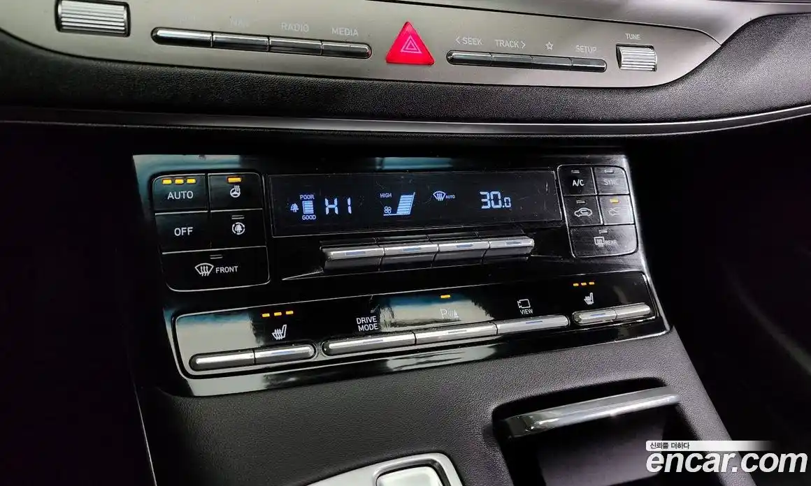 Hyundai Grandeur 2021 3.0 Автомат в Москве № 113045, фото 9