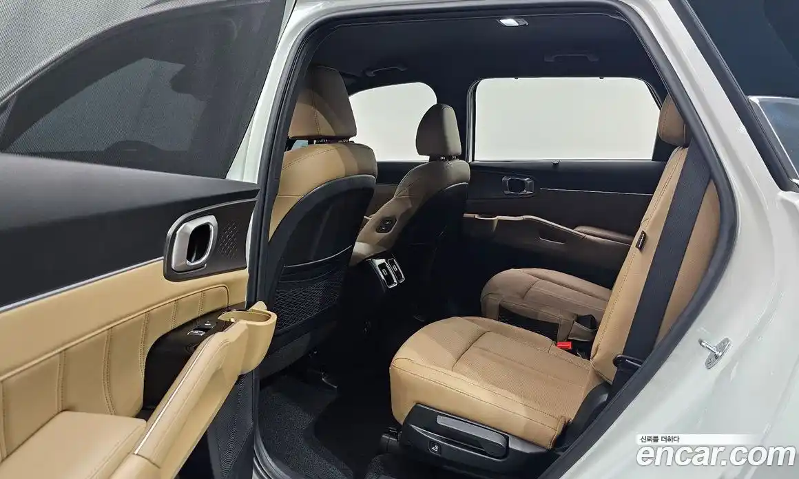 Kia Sorento 2025 1.6 Автомат в Москве № 115364, фото 13