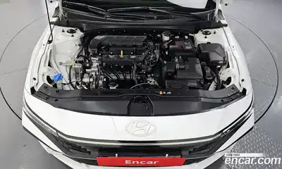 Hyundai Avante 2024 1.6 Автомат в Москве № 117307, миниатюра 12