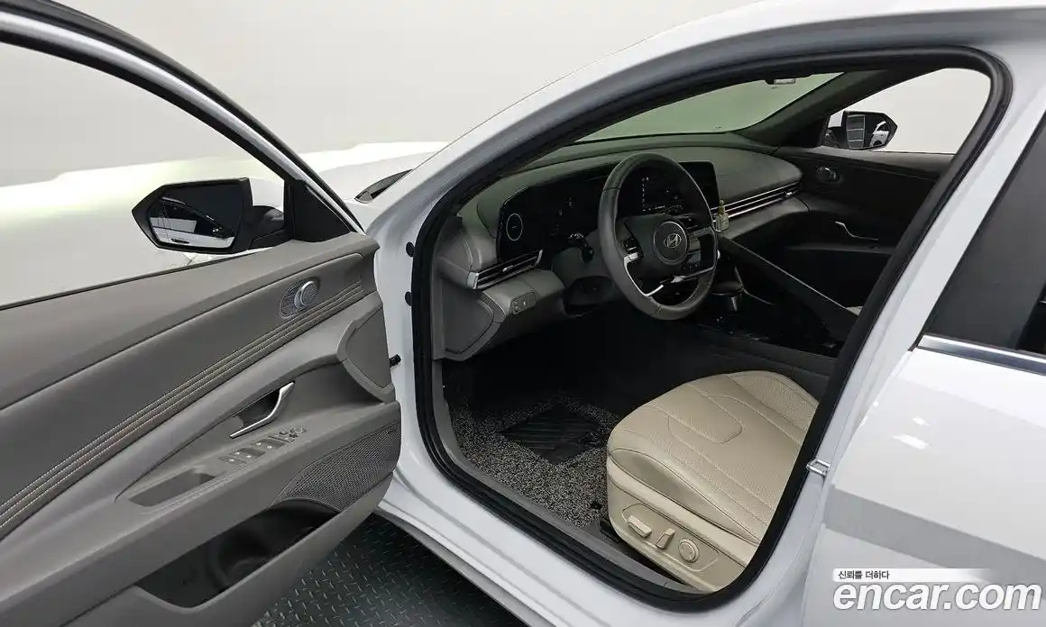 Hyundai Avante 2024 1.6 Автомат в Москве № 117307, фото 16