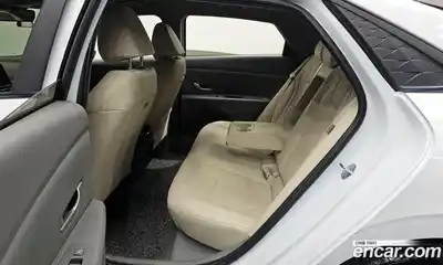 Hyundai Avante 2024 1.6 Автомат в Москве № 117307, миниатюра 2