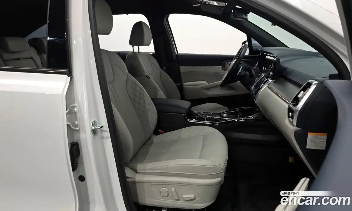 Kia Sorento 2023 1.6 Автомат в Москве № 120092, фото 19