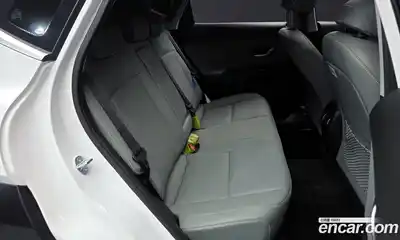 Hyundai Kona 2023 1.6 Автомат в Москве № 122763, миниатюра 7