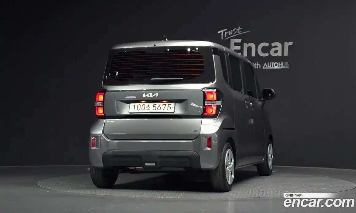 Kia Ray 2023 1.0 Автомат в Москве № 124435, фото 16