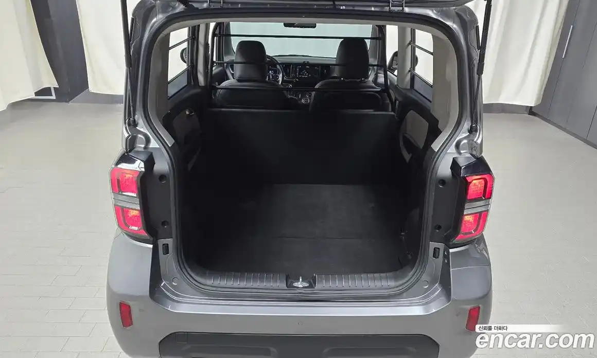 Kia Ray 2023 1.0 Автомат в Москве № 124435, фото 5