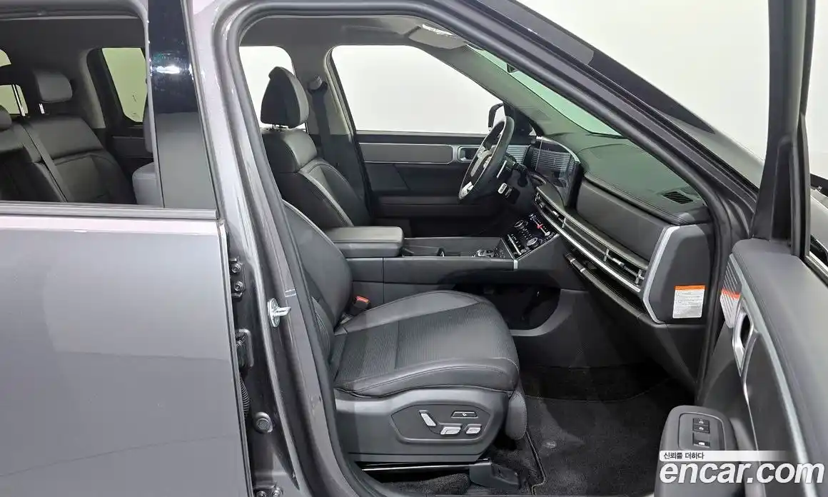 Hyundai Santa Fe 2024 1.6 Автомат в Москве № 124609, фото 12