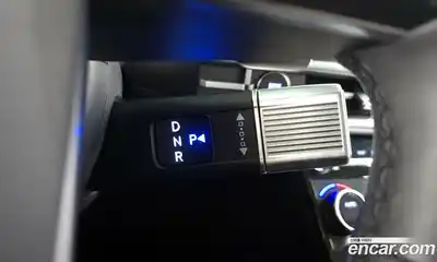 Hyundai Santa Fe 2024 1.6 Автомат в Москве № 124609, миниатюра 3