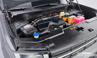 Hyundai Santa Fe 2024 1.6 Автомат в Москве № 124609, миниатюра 7