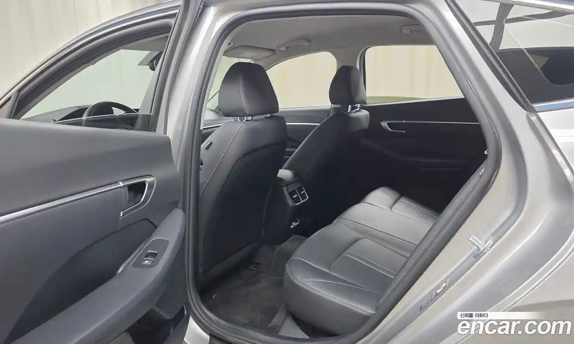 Hyundai Sonata 2021 2.0 Автомат в Москве № 125187, фото 18