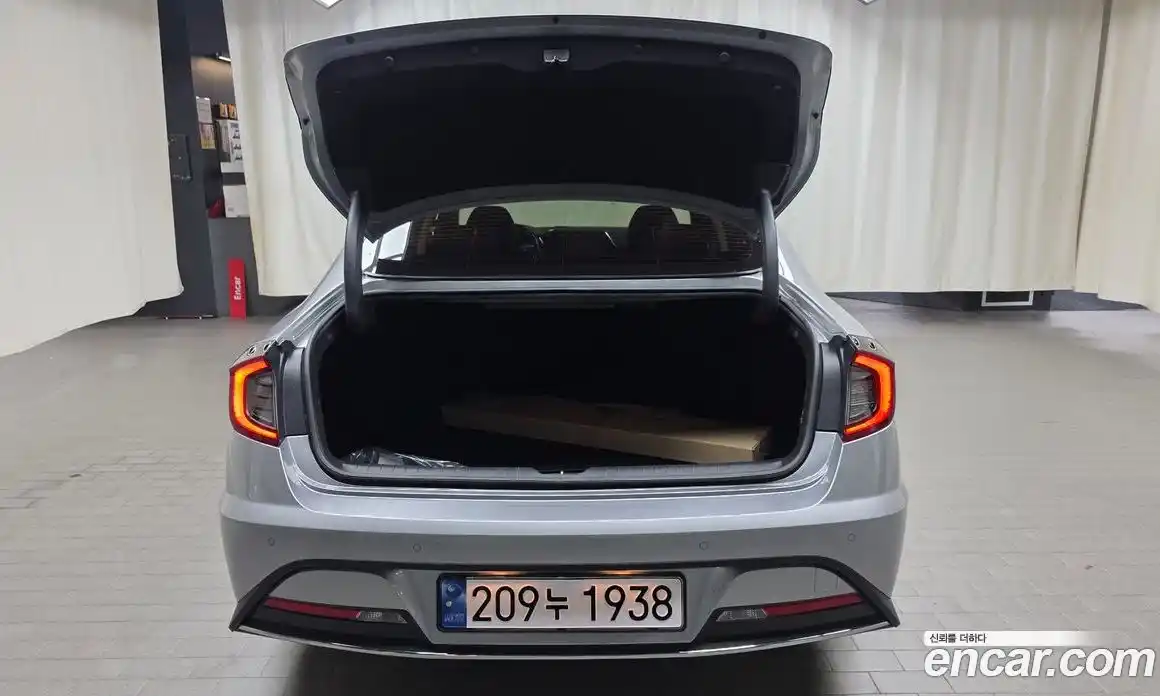 Hyundai Sonata 2021 2.0 Автомат в Москве № 125187, фото 5