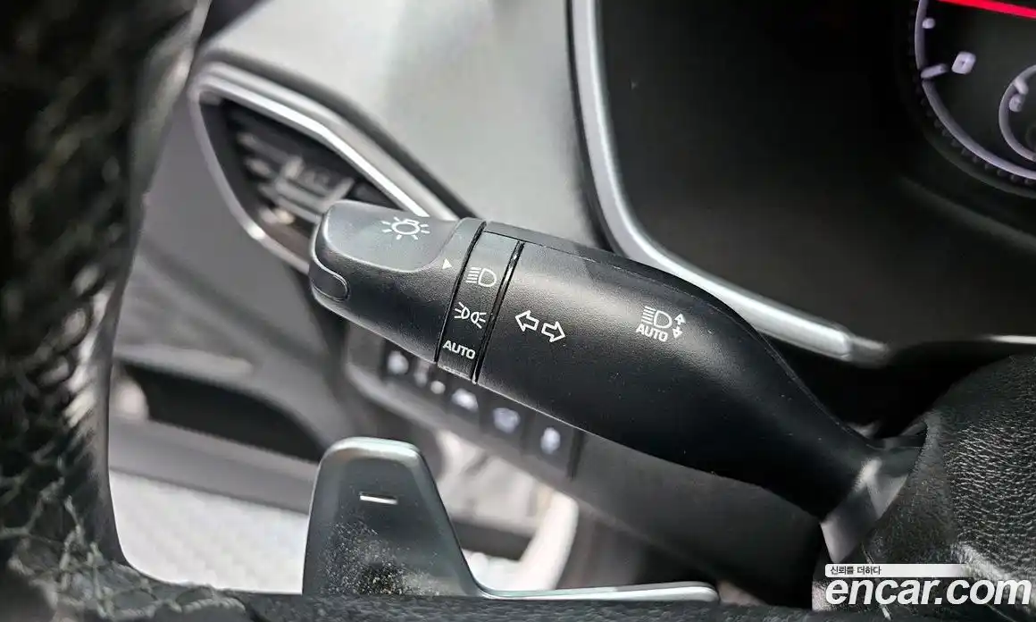 Hyundai Santa Fe 2021 2.2 Автомат в Москве № 127056, фото 11