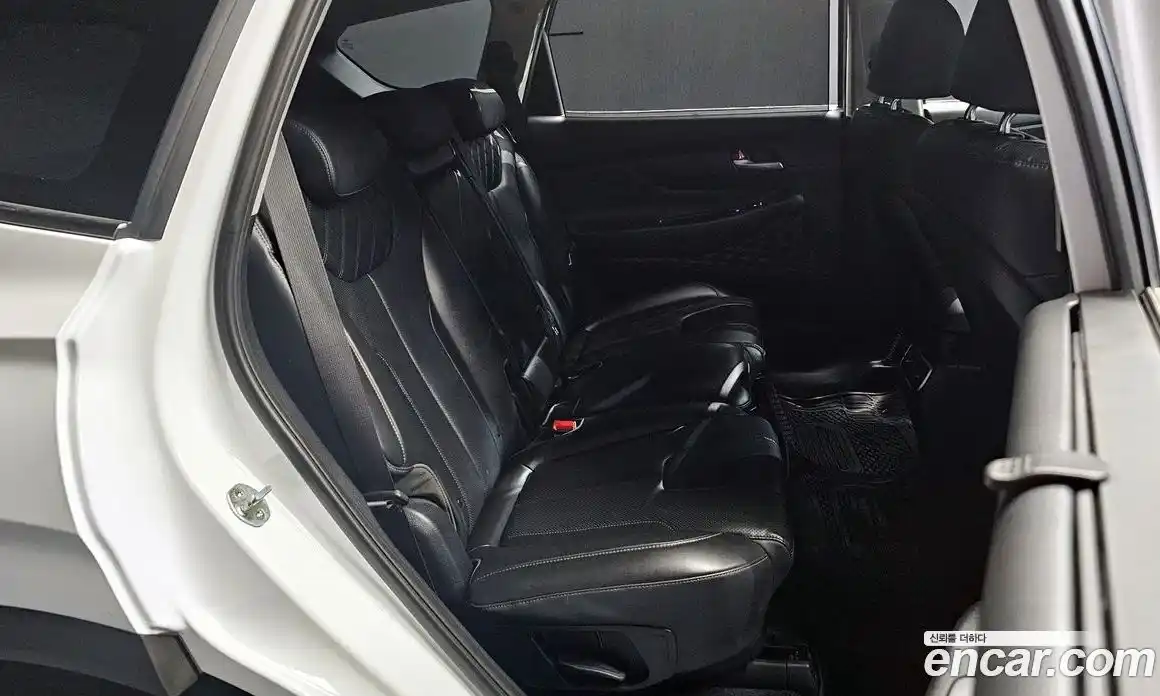 Hyundai Santa Fe 2021 2.2 Автомат в Москве № 127056, фото 13