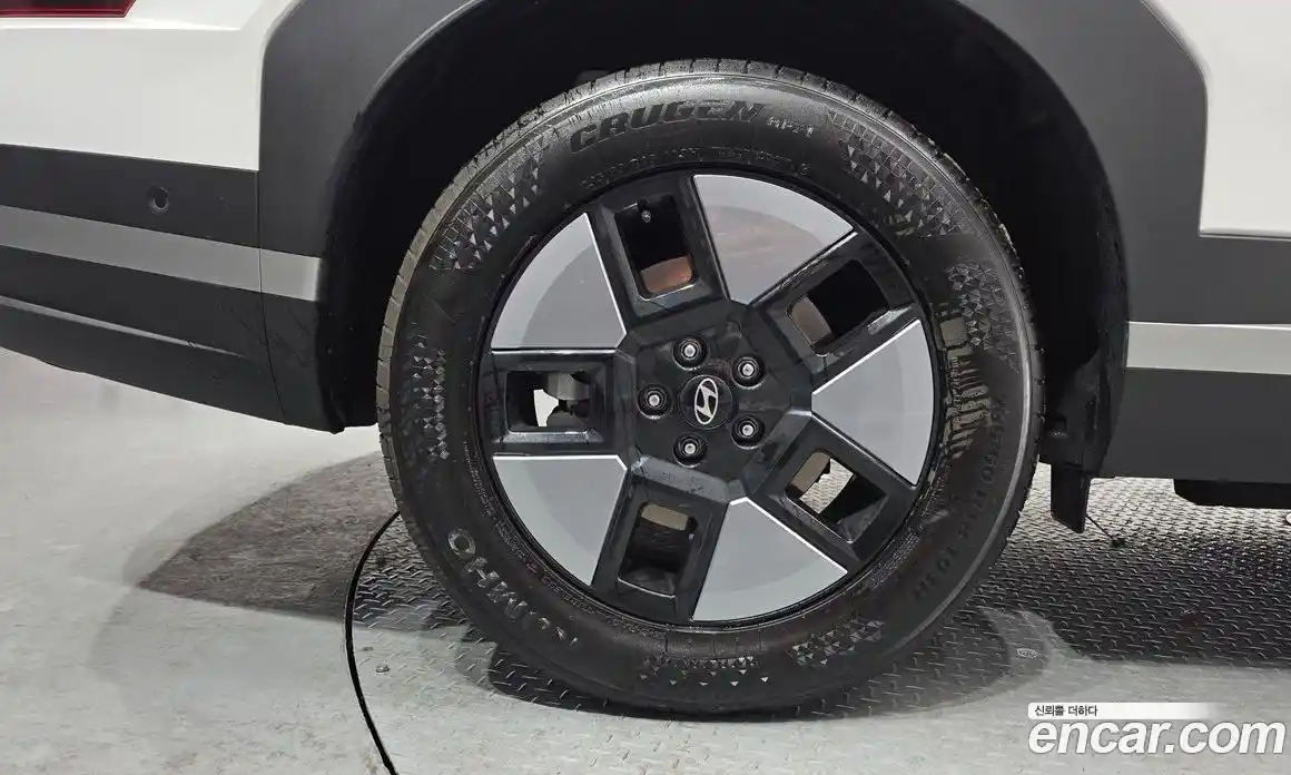 Hyundai Santa Fe 2025 1.6 Автомат в Москве № 130152, фото 9