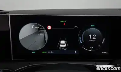 Hyundai Santa Fe 2025 1.6 Автомат в Москве № 130152, миниатюра 10