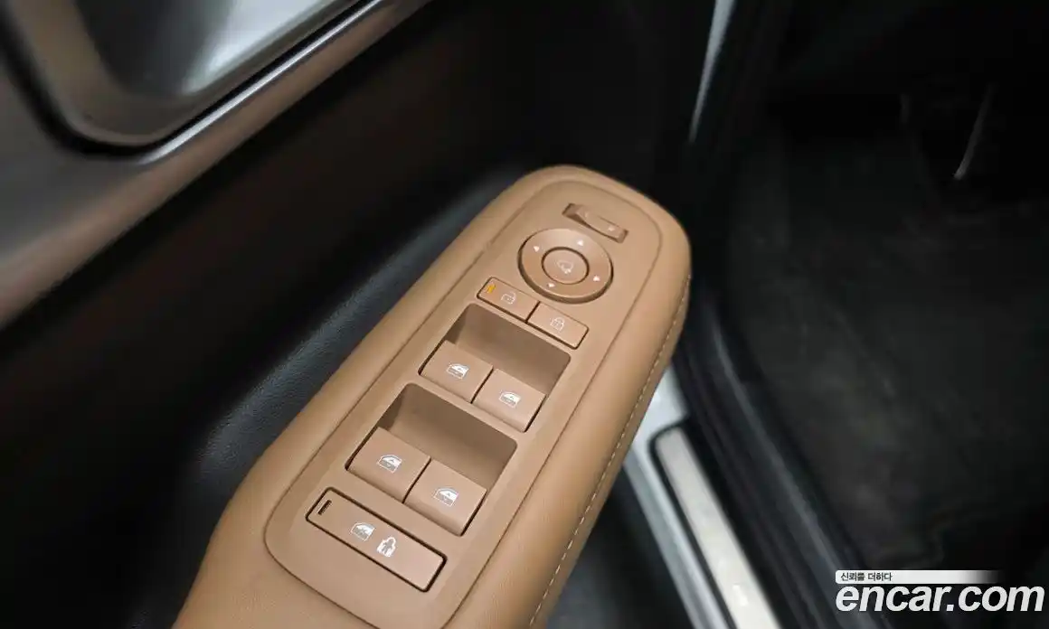 Hyundai Santa Fe 2024 2.5 Автомат в Москве № 130668, фото 13