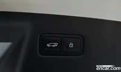 Hyundai Santa Fe 2024 2.5 Автомат в Москве № 130668, миниатюра 3