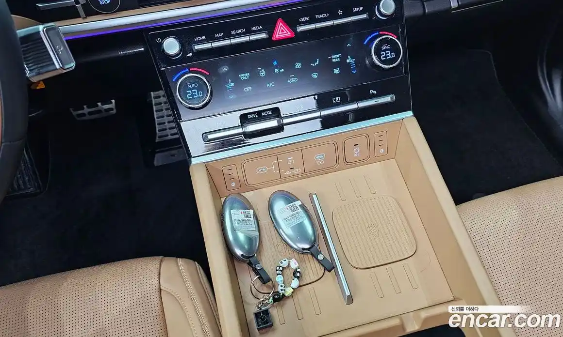 Hyundai Santa Fe 2024 1.6 Автомат в Москве № 130998, фото 13