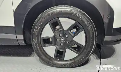 Hyundai Santa Fe 2024 1.6 Автомат в Москве № 130998, миниатюра 7