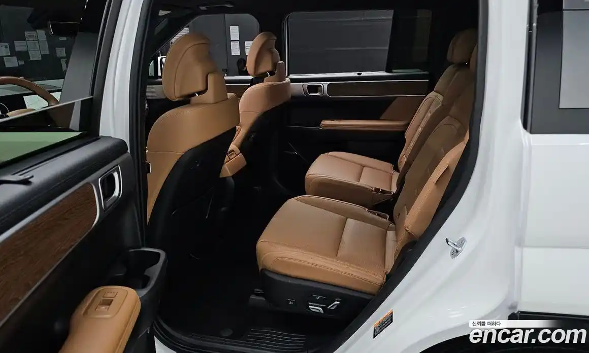 Hyundai Santa Fe 2024 1.6 Автомат в Москве № 131082, фото 13