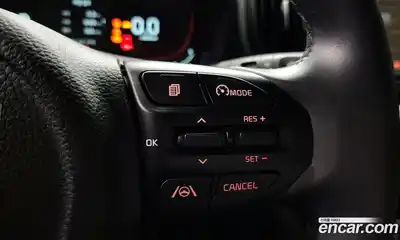 Kia Ray 2023 1.0 Автомат в Москве № 131977, миниатюра 2